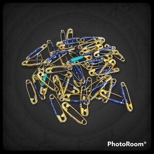 5/$25 VTG 1980s Lot of Glass Beaded Friendship Shoe Pins